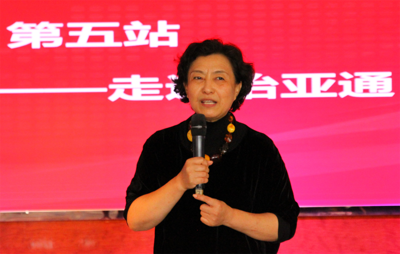 走進怡亞通3.jpg 走進怡亞通3.jpg