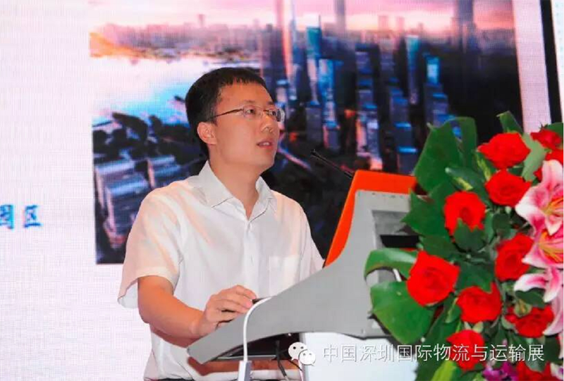 前海管理局自貿(mào)區(qū)研究專家賴彥成先生.png 前海管理局自貿(mào)區(qū)研究專家賴彥成先生.png